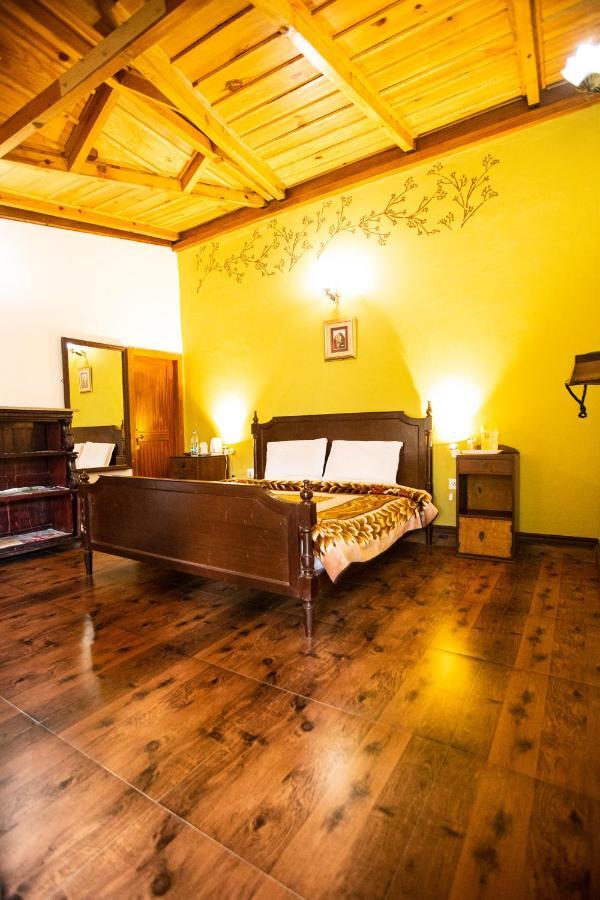 The Hive Cottage By Royal Collection Hotels Найнітал Екстер'єр фото